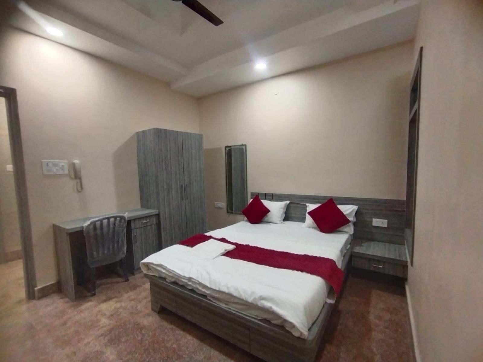 Hotel Utsav Palace Kanpur Extérieur photo